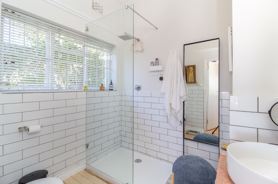 3 Bedroom Property for Sale in Green Point Western Cape